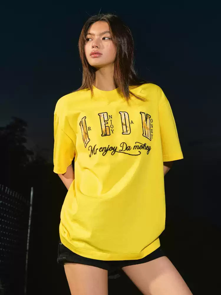 MEDM Lace Embroidery Lettering T-shirt