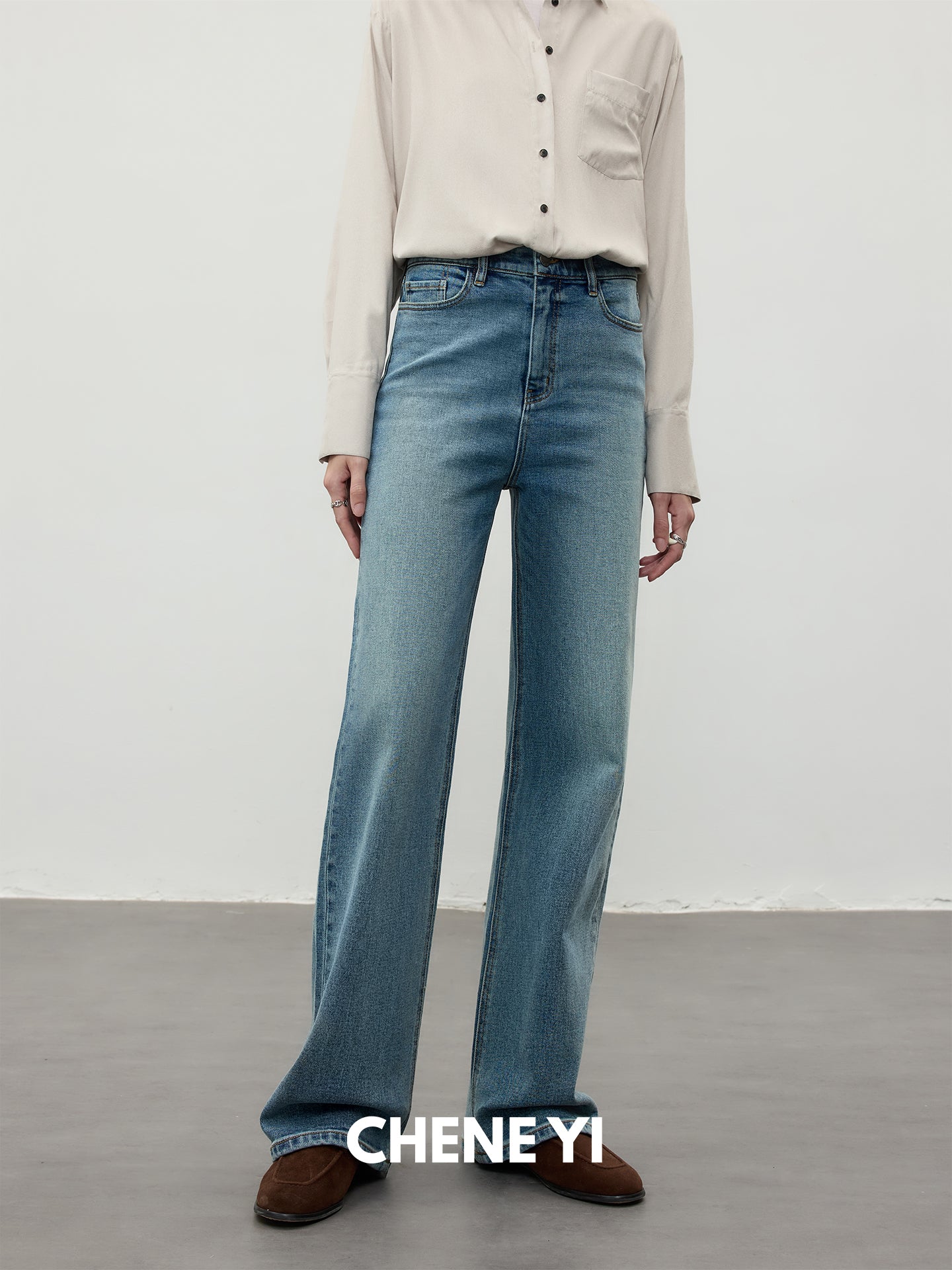 CHENE YI Washed Straight-Leg Jeans