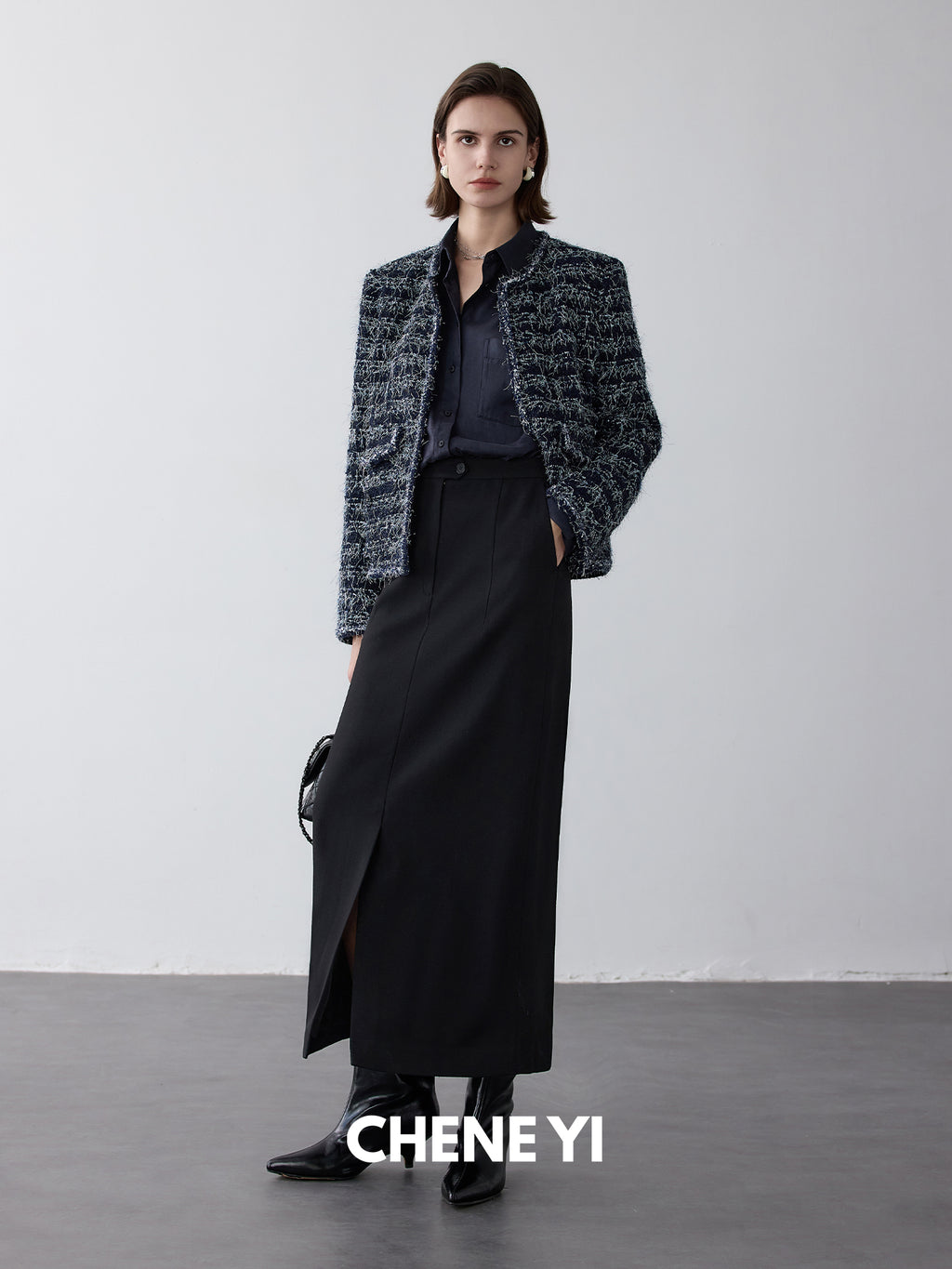 CHENE YI Black long wool midi skirt