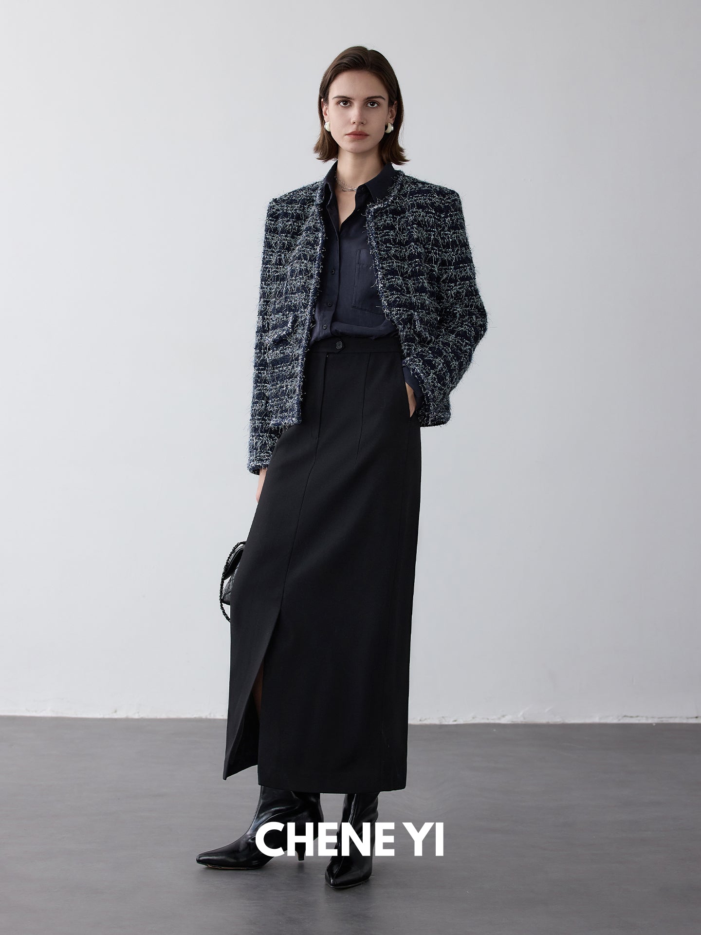 CHENE YI Black long wool midi skirt