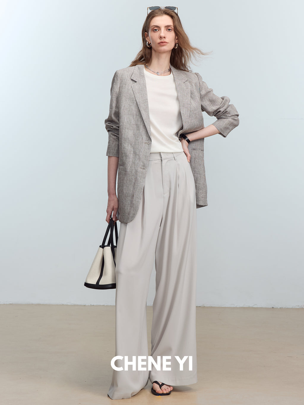 CHENE YI Long dress pants with three pleats