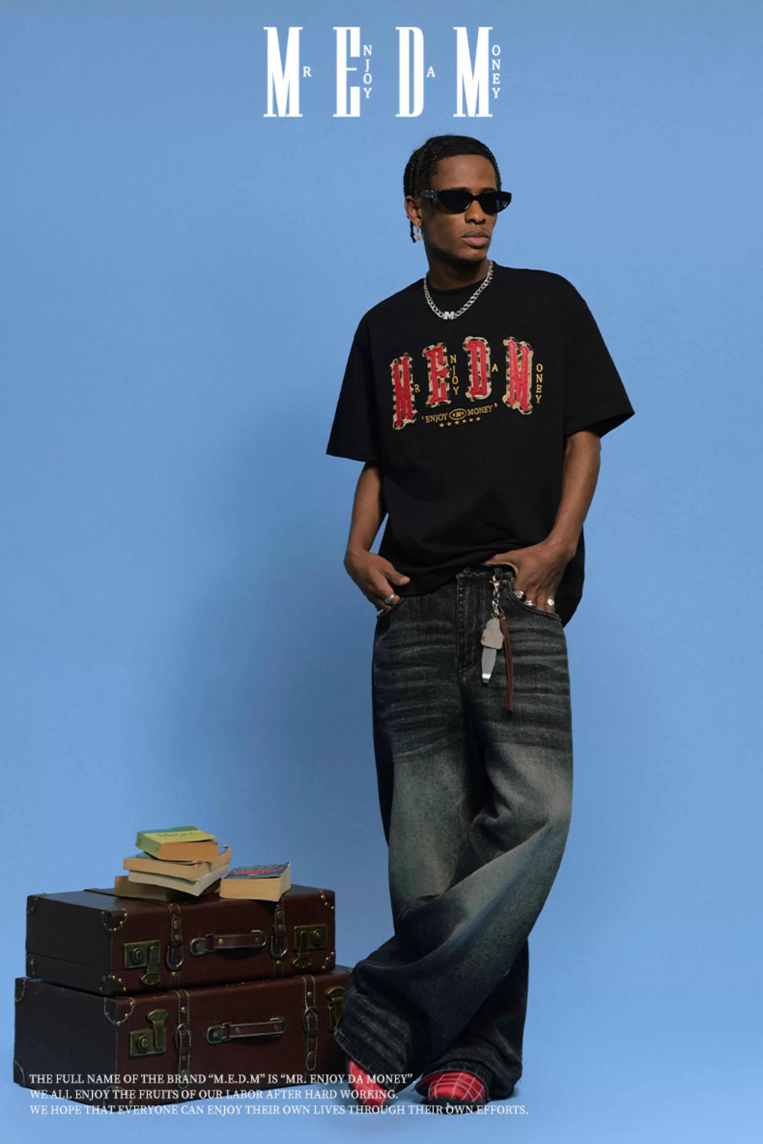 MEDM Letter Patch Leather Short Sleeve T-shirt